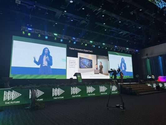 Ayesha Khanna Speaker